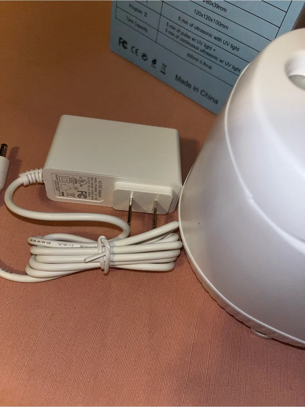 Ultrasonic Retainer Cleaner - White